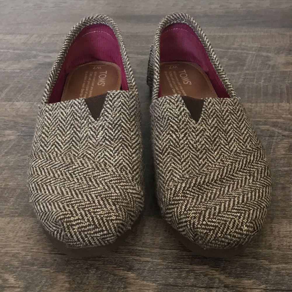 Brown,cream and gold tom’s